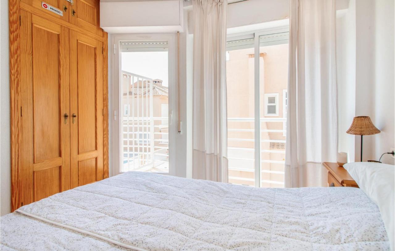 2 Bedroom Lovely Home In サンタ・ポラ エクステリア 写真